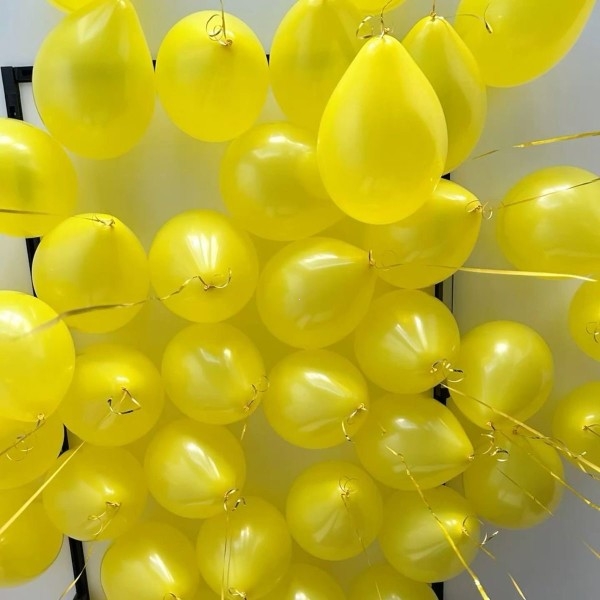 Воздушные шары с гелием под потолок 20 штук, цвет желтый